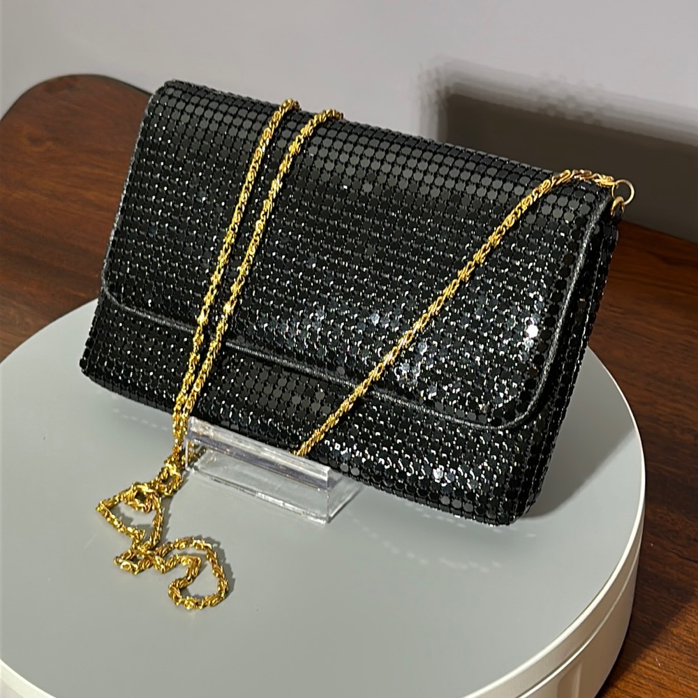Metal mesh purse on chain